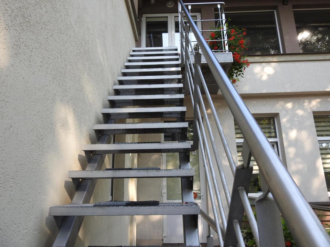 Vienibas Prospekts 6 Apartment Jurmala Bagian luar foto