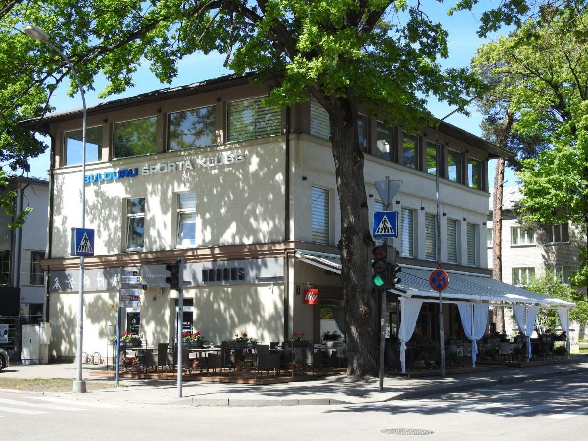 Vienibas Prospekts 6 Apartment Jurmala Bagian luar foto